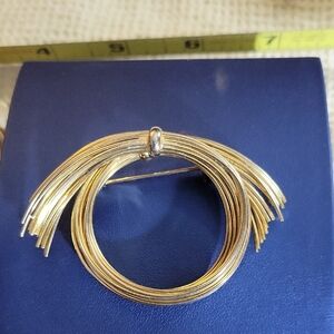 Elegant Gold Brooch